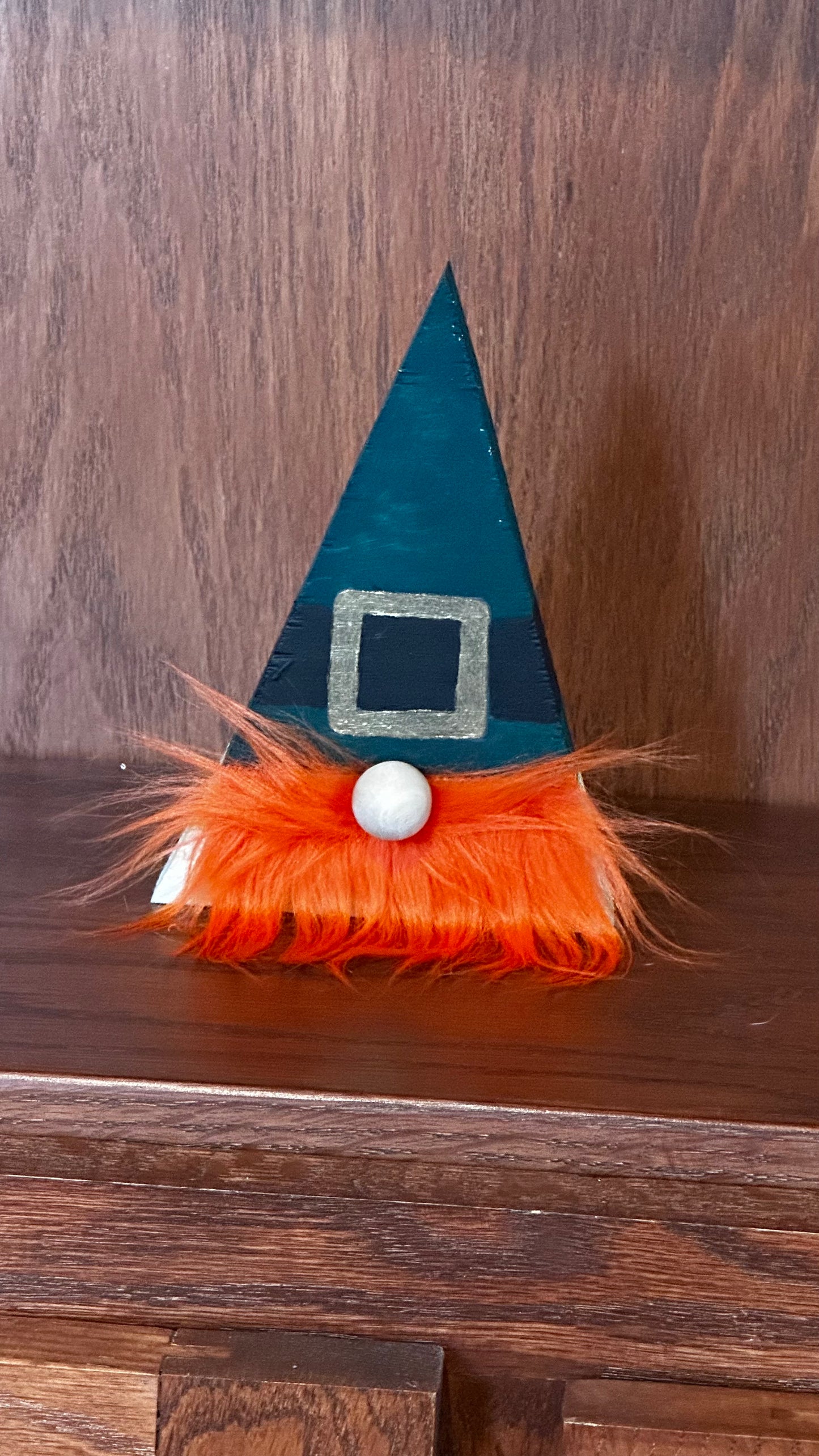 Gnome -Leprechaun