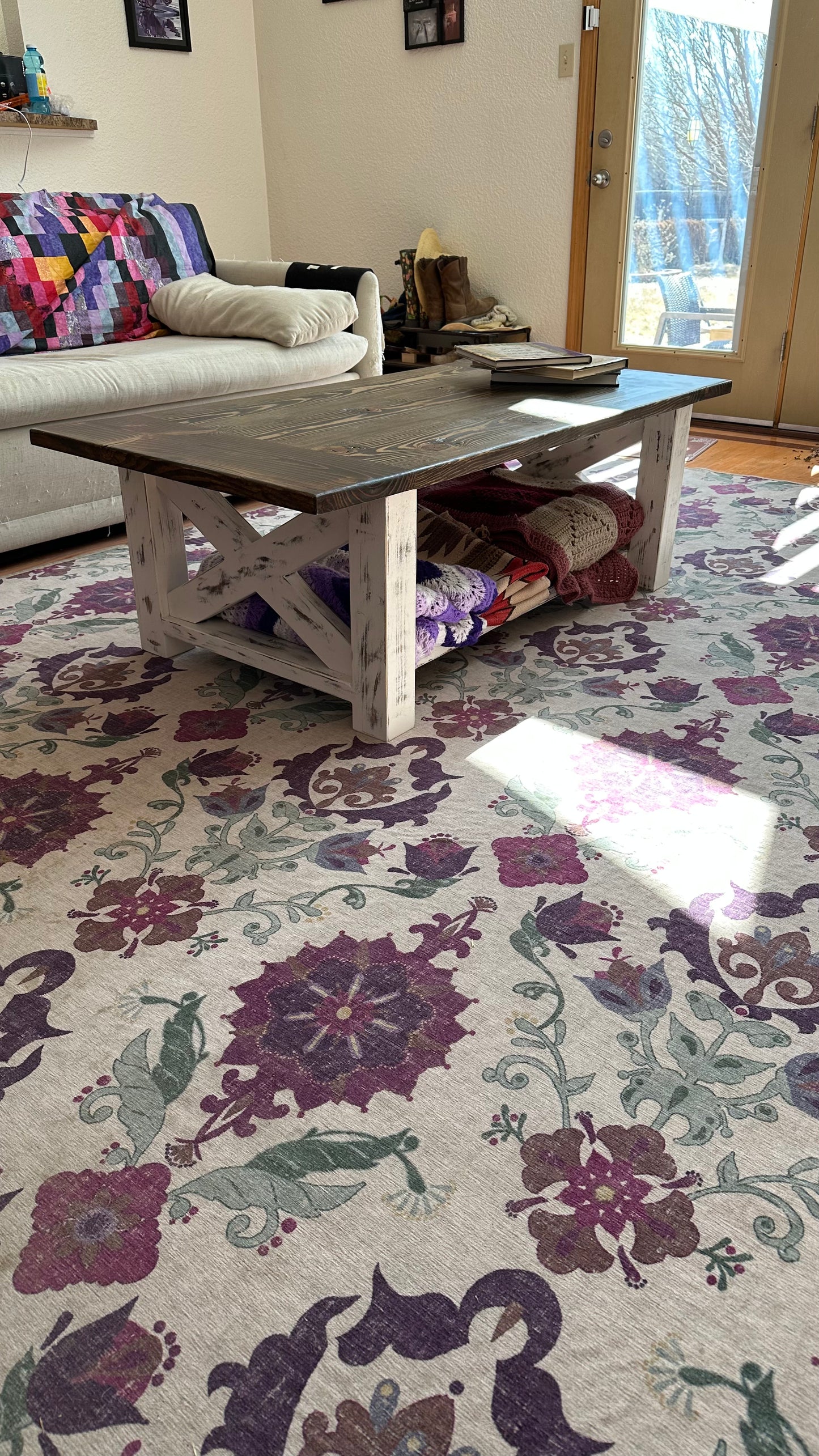Coffee Table - Farmhouse Style