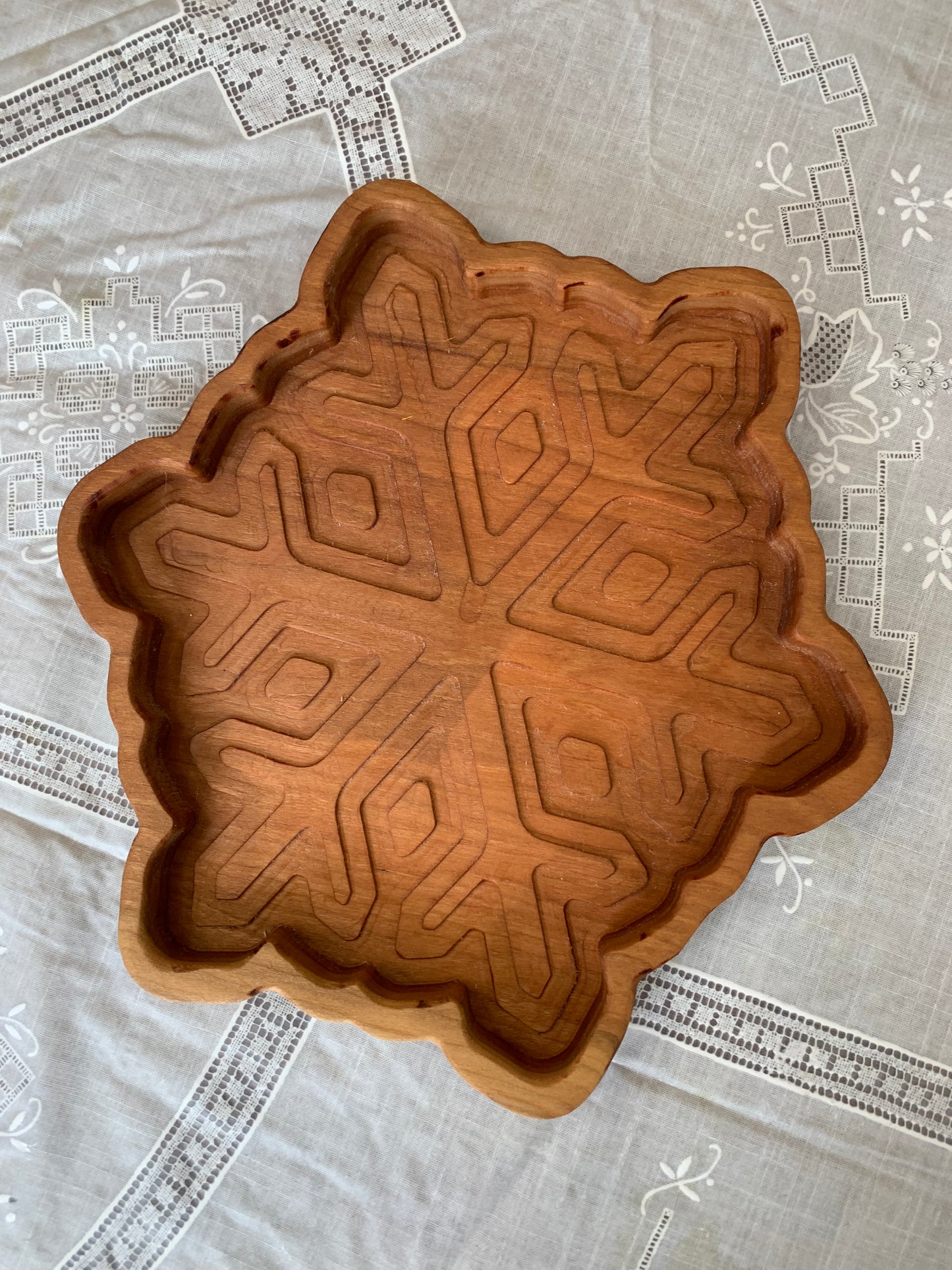catch all tray, mens catch all tray, catch all tray entryway, catchall dish, wooden catchall tray, jewlery catchall, catch all tray mens, wooden catchall, christmas, snowflake, decorative catch all tray, catchall for men, wood catch tray, wood coin tray, wood key tray
